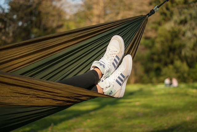 Comment installer un hamac sans arbre